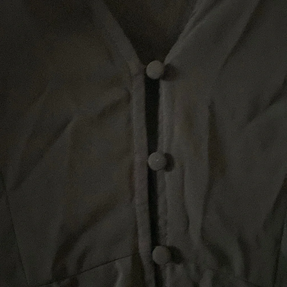 ASOS DESIGN Tie Neck Button-Down Maxi Tea Dress - Picture 6 of 13